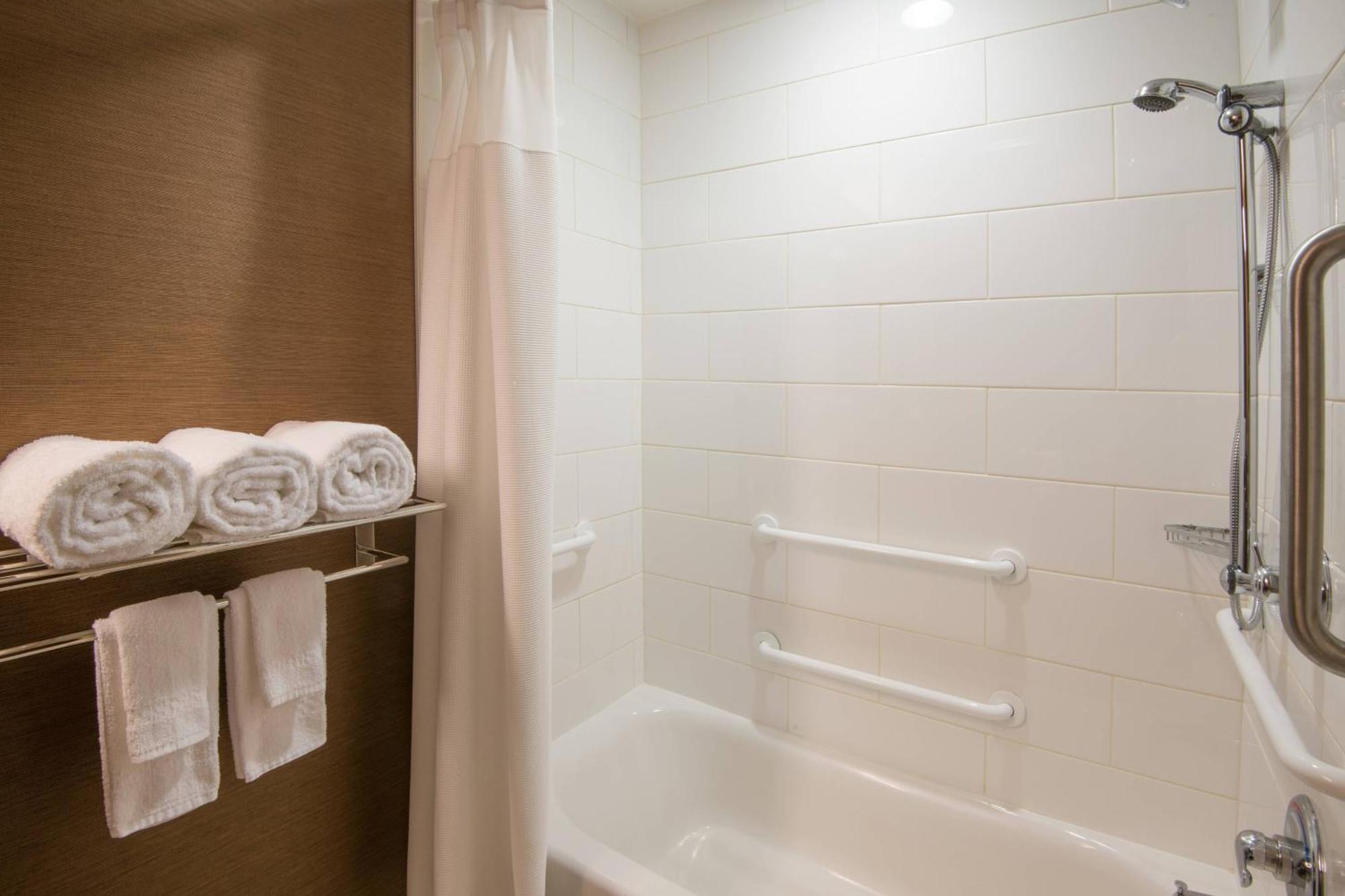 Fairfield Inn & Suites By Marriott Fort Wayne Southwest Ellison Экстерьер фото